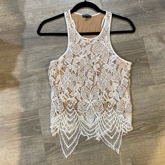 Express Lace Overlay Top - Picture 2 of 6